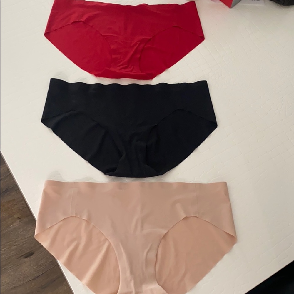 Lululemon Namastay Hipster 3 Pack